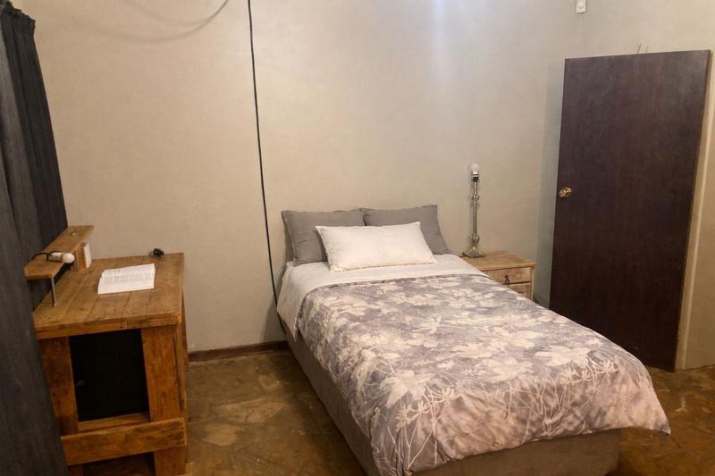 To Let 1 Bedroom Property for Rent in Van Der Hoff Park North West